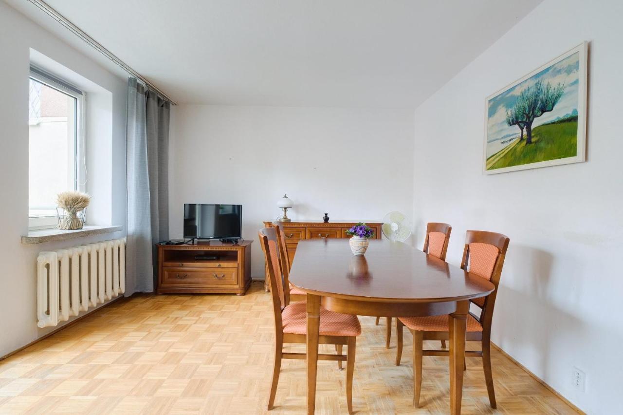 2 Bedroom Apartment In Green Location Warsaw Exterior photo